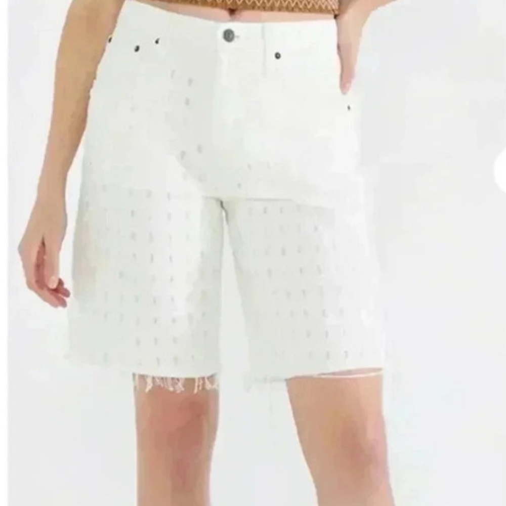 Etica White Bermuda Shorts High-Waisted Frayed Hem size 29 NWT
